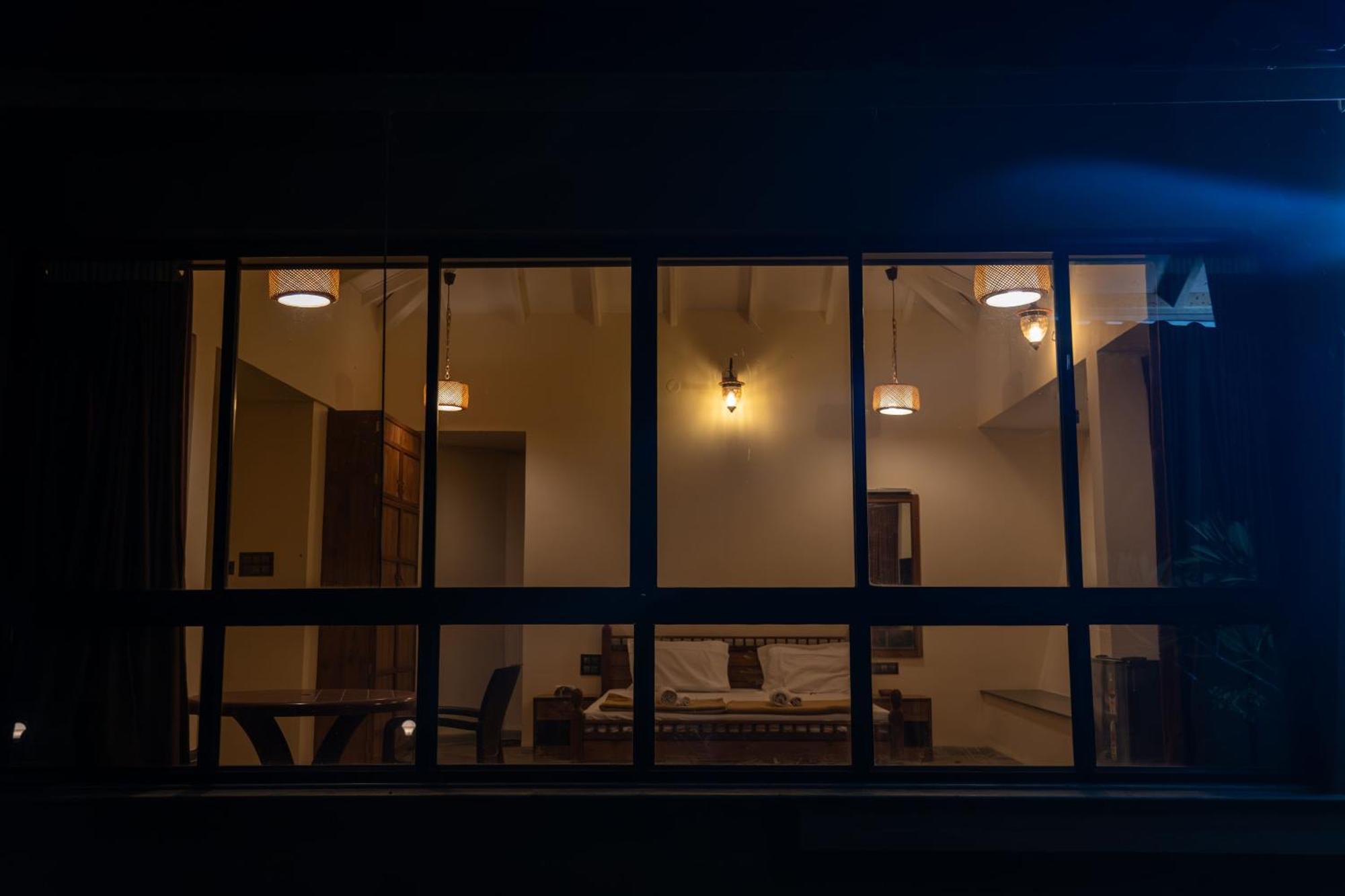 Rajlok Resorts Pune Luaran gambar